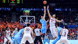 CBA将结束疆粤争霸时代,这支黑马异军突起