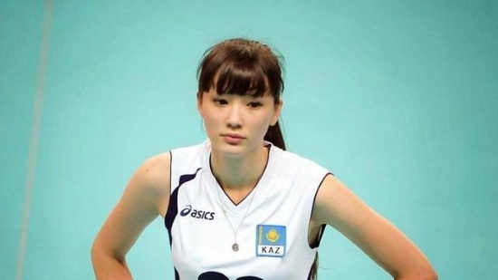 她是亚洲最美排球女神，身高1米8身材傲人，想要嫁给黑人运动员