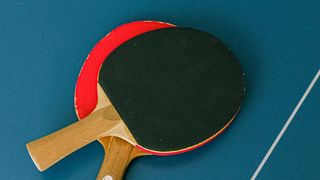 “看,他们都是笑着比赛的”