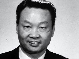 中国超级间谍：成功潜伏美中情局37年，死于非命后，墓碑惊现北京