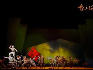 纪念上海解放75周年，杂技剧《战上海》再度奏响时代颂歌