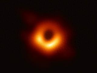 银心黑洞也被人类捕捉！人类太阳系都没出过，它是怎么拍出来的？
