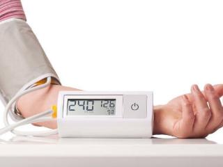 “电子血压计”不如“水银血压计”准确？并不是，一文给你分析！