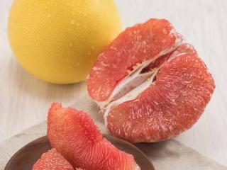 吃柚子有什么功效和作用，8款养生搭配，越喝越漂亮！
