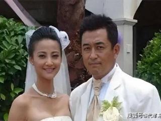 原来她就是王志飞的二婚妻子，被誉为古装女神，如今45岁仍似少女