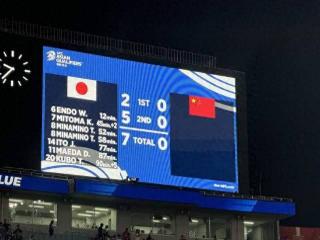 国足0-7日本并非队史最大失利 12年前国足0-8巴西 内马尔戴帽