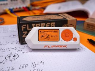 可编程设备 Flipper Zero 发布 1.0 固件，历时 3 年开发