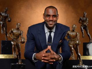 盘点NBA最年轻的五位MVP，詹姆斯无缘上榜，仅一位控卫