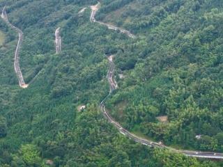 龙门之巅1号公路绵竹段通车：国庆期间可沿路打卡12个网红观景台