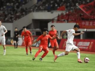 8-0！5-0！一夜诞生5场惨败，30队同时出局，中国男足自动晋级