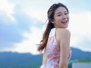 TVB知名女星疑真空上阵险些走光，资源降级严重，新剧沦为女N号