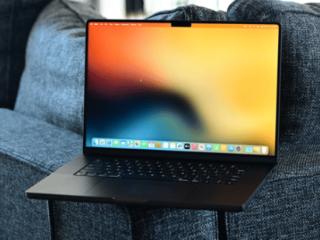 苹果M4 MacBook Pro开箱视频曝光 规格16GB+512GB