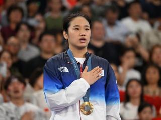 国羽时隔12年再次包揽五个单项世界第一，与韩国羽协闹掰的新科奥运冠军被反超