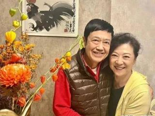 演员王骁父亲去世，享年79岁，王馥荔痛失夫君，学生发文悼念