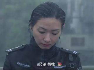 《人民警察》：为了强制煽情而弱化特警力量，这剧情真的很下头！