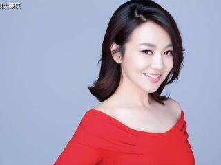 “风情女人”闫妮：离婚后三次“吃嫩草”，当了17年的单亲妈妈