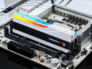 芝奇与华硕突破 DDR5-12112 内存频率超频世界纪录