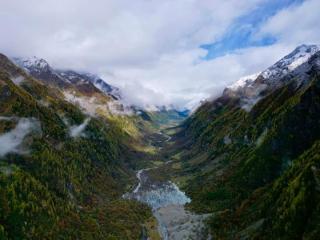 对标阿尔卑斯山，四姑娘山将打造世界级户外运动休闲目的地