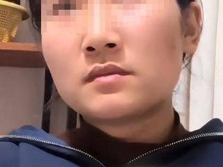 “你吃瑞士卷，孩子吃什么？”宝妈吐槽没有自尊，全网父亲受拷问