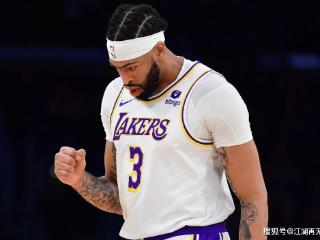 4得分王4篮板王5助攻王6抢断王3盖帽王！NBA现役5大数据之首