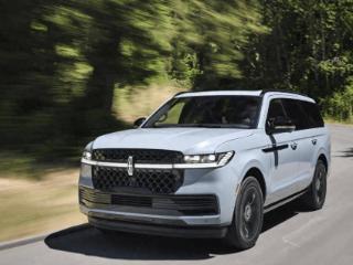 全新林肯领航员 SUV 将于 11 月 15 日亮相，新增黑化套件