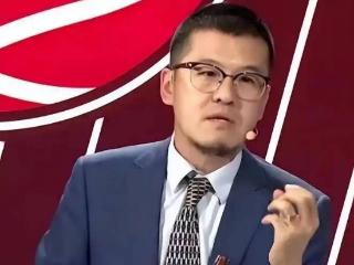 名嘴杨毅直播犀利点评！打得好就把勇士说成夺冠球队，那是在捧杀