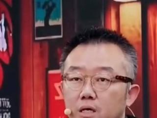 涂磊辟谣妻子去世，怒斥网友恶毒，网友反击：他故意含糊其辞