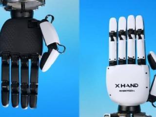 星动纪元机器人灵巧手 XHAND1 亮相：纯电驱、12 个主动自由度