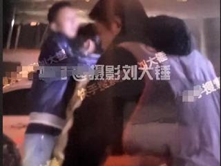 薛佳凝恋情曝光，神秘男子和她车内激吻一起回家，男方身份引热议