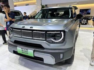 又猛又省的“方盒子”SUV？能爬45°坡又有智驾，越野看它们