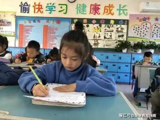 小学生作文《一条龙》，意外揭露爸爸的“另一面”，妈妈看怒了！