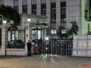 民警涉嫌猥亵继女案一审暂未宣判 起诉书：被告人否认其犯罪事实