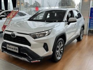 全新一代丰田RAV4谍照，若增加纯电版还有灵魂吗？