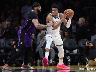 詹姆斯盛赞字母哥：你就是下个勒布朗，NBA东部将被你统治20年