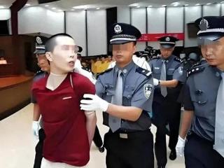 广州宝马撞人案温庆运，注射死刑前含泪求父母救他，最后抽了两根烟