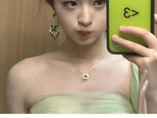 “05后”女演员戴疑似200万元耳环，有网友称或是高仿，品牌客服回应