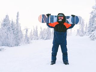 自由式滑雪空中技巧世界杯落幕 中国队包揽三枚金牌