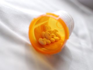 咳嗽拍了个肺部CT 意外发现脊柱旁有个肿瘤